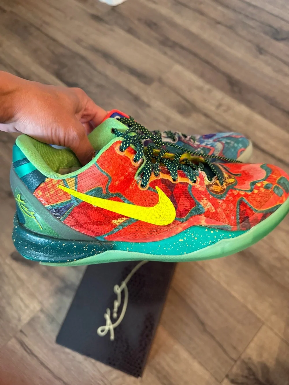 Nike Kobe VIII youth sneakers